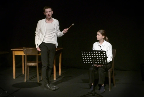 L’amour, der Baum, the chair